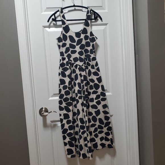 Who What Wear Dresses & Skirts - Who What Wear Giraffe Print Midi Dress | XS